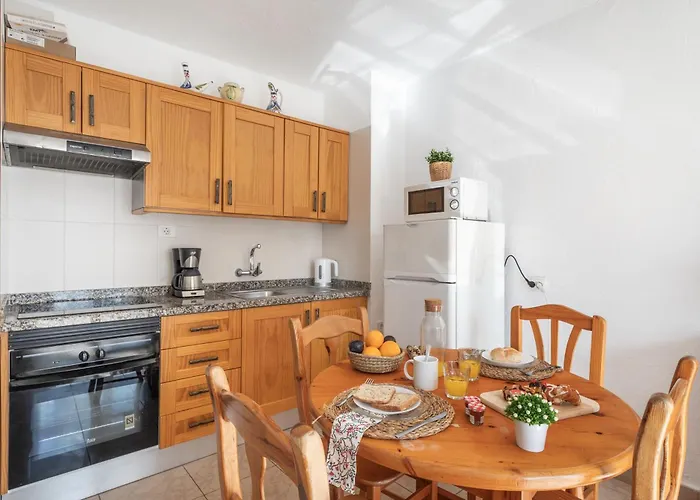 Infinity Pool Views * Playa de las Americas (Tenerife)